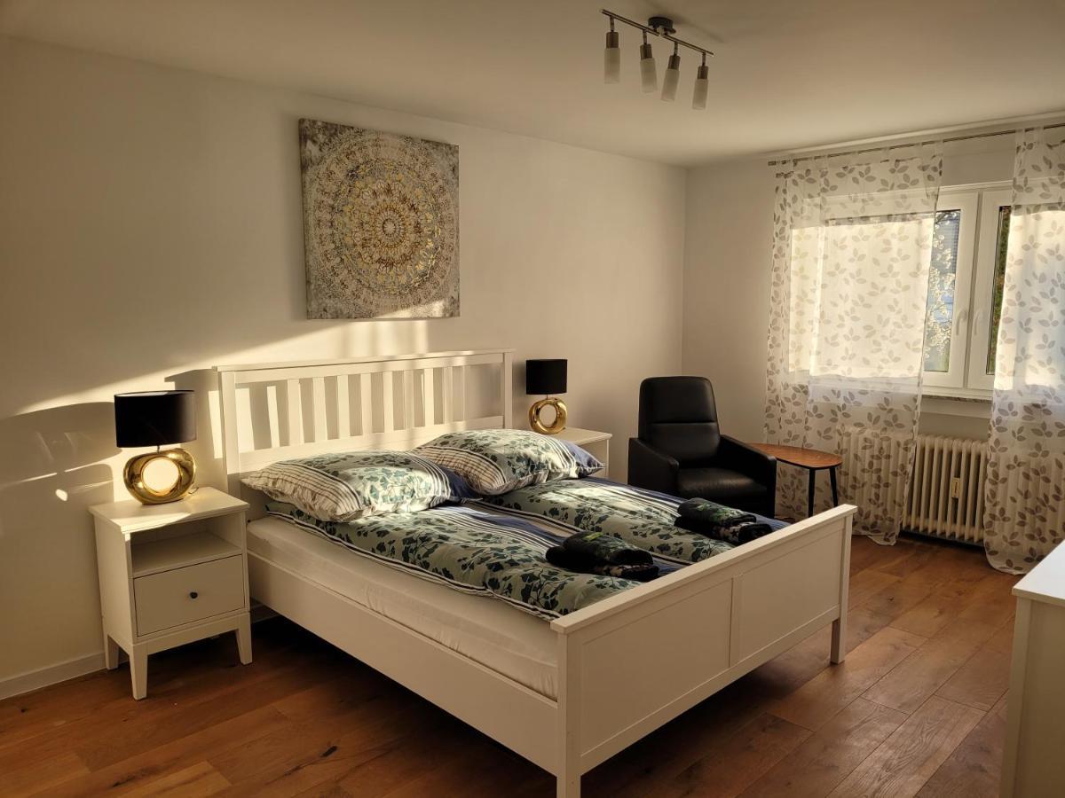 Ferienwohnung Anna Oftersheim Schwetzingen Hockenheim 3 Zimmer Mit Balkon Exteriör bild